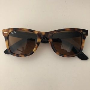 Ray ban wayfarers